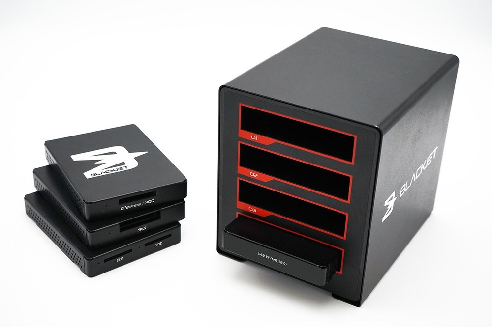 BLACKJET TX-4DS 4-Bay Thunderbolt 3 Docking System