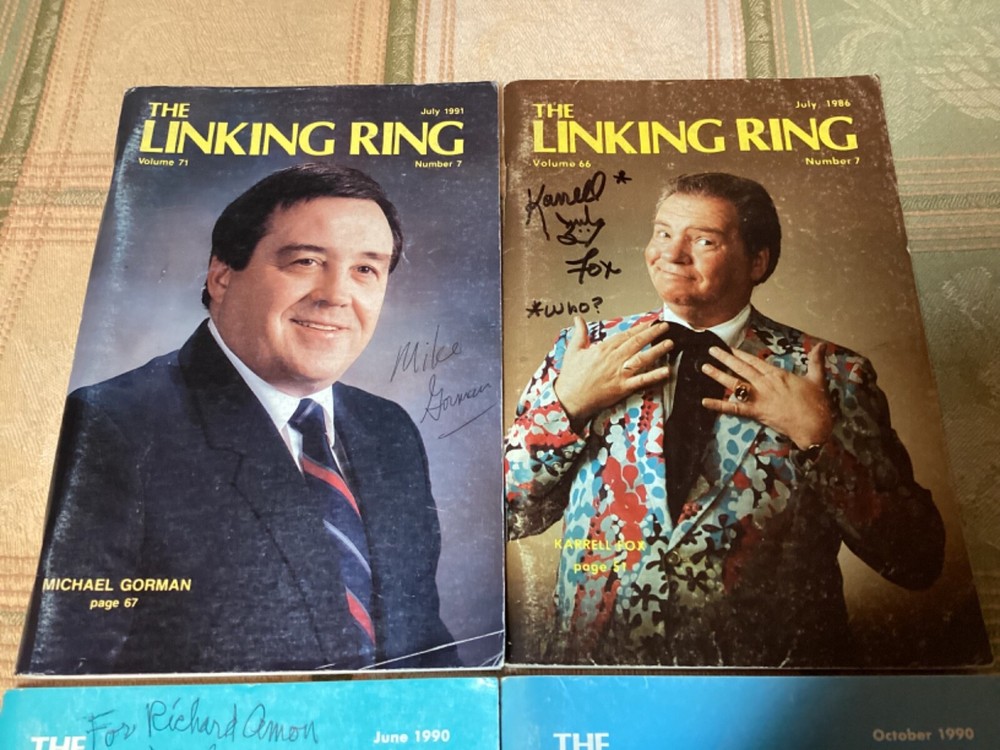 4 Autographed Issues of The Linking Ring Magic Magazine