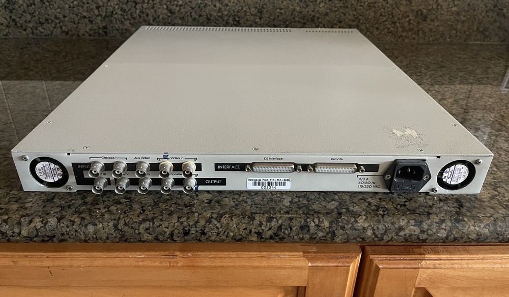 MICROTIME FS 8 VIDEO SIGNAL SYNCHRONIZER