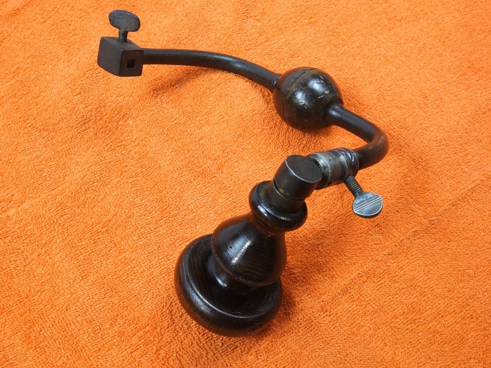 Highly Collectable Undertaker`s folding Brace, auger, drill