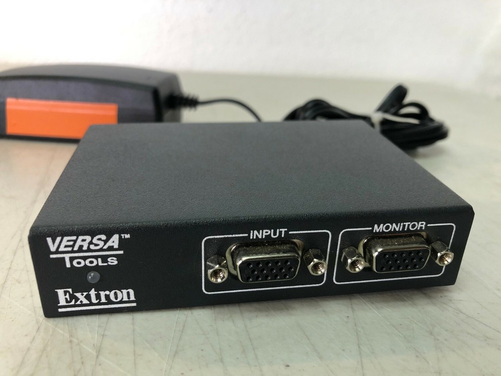 Extron P/2 Da2xi MT UXGA Distribution Amplifier Versa Tools Audio Output