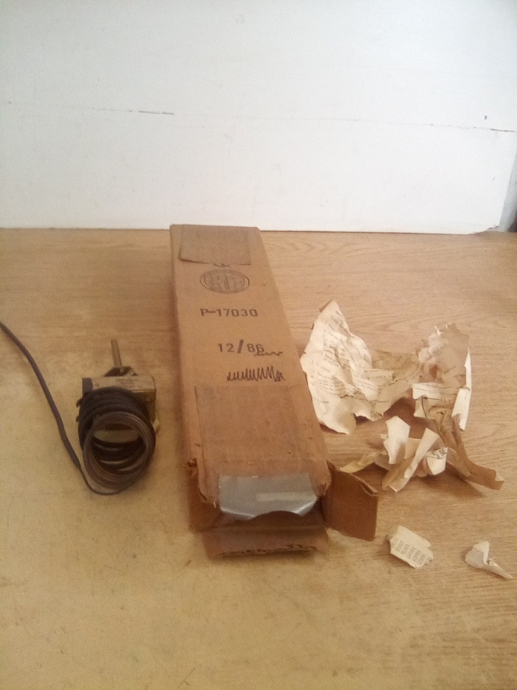 RobertShaw EA5P-82-72 Thermostat