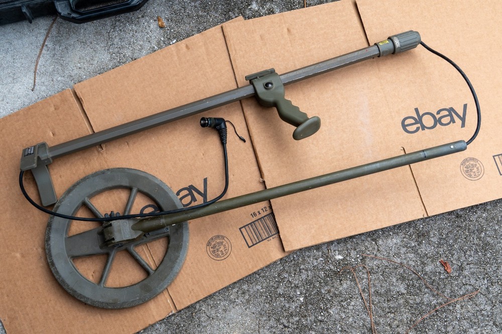 CEIA Metal Detector MIL-D1