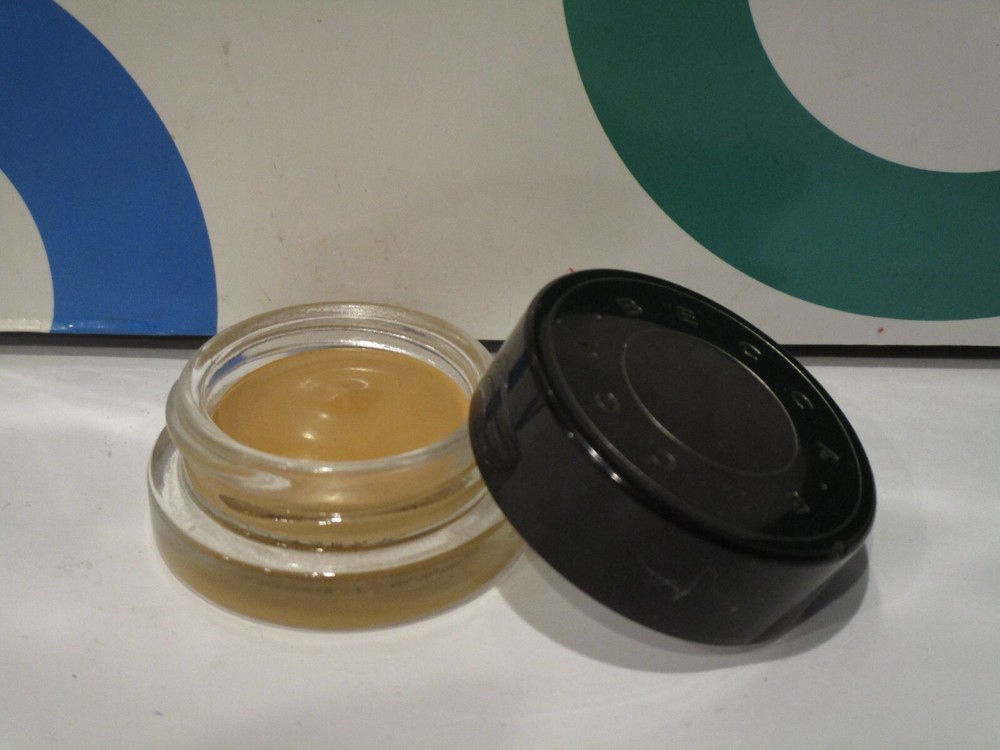 BECCA ~ ULTIMATE COVERAGE CONCEALING CREME ~ TOFFEE ~ 0.16 OZ