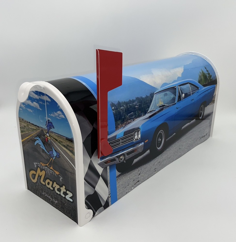 Roadrunner Custom Mailbox, Gift for dad, Personalized gift for Mom,