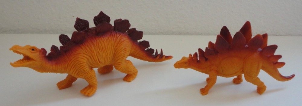 (2) Stegosaurus Plastic Dinosaur Family for Diorama