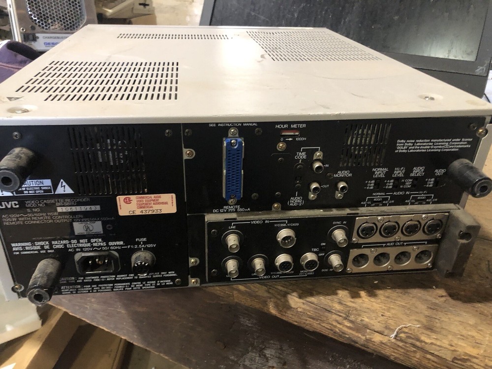VINTAGE JVC Editing RECORDER BR-S811U