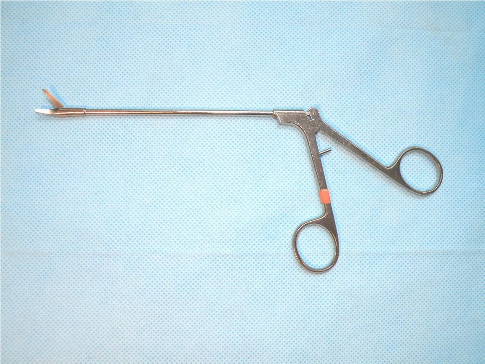 IMS Arthroscopy forceps Curved Left Scissor - Serrated, model 04-05