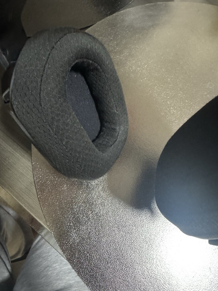 Logitech G535 Wireless Headset , USB Bundle Is Included .