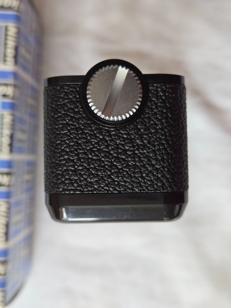 New! Original Nikon AA Battery Holders for MD-12 Replacement