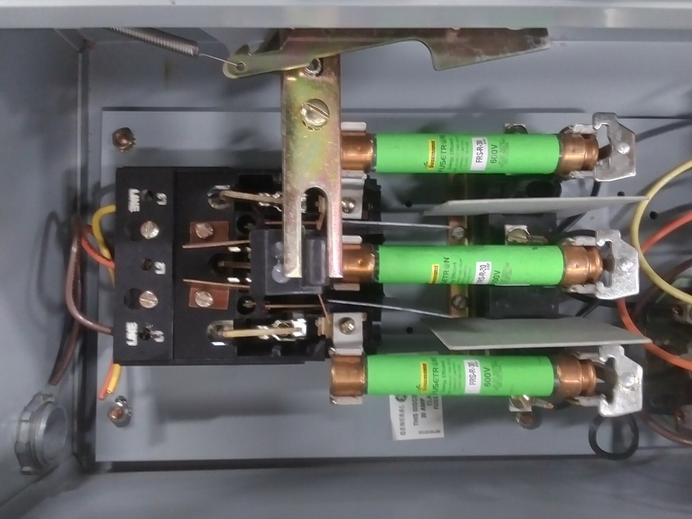 GE 300 Line Control Type 12 Enclosure