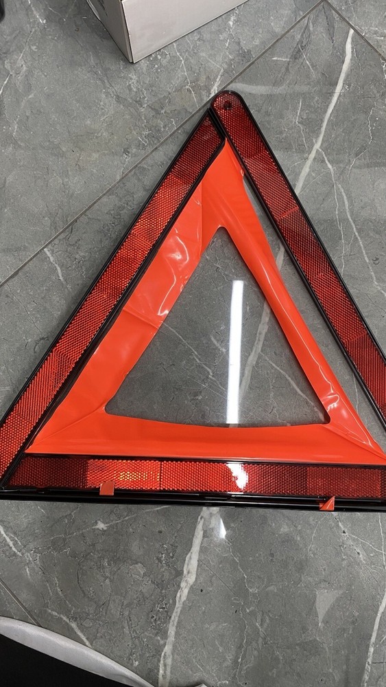 BMW 5 SERIES Warning Triangle Hazzard