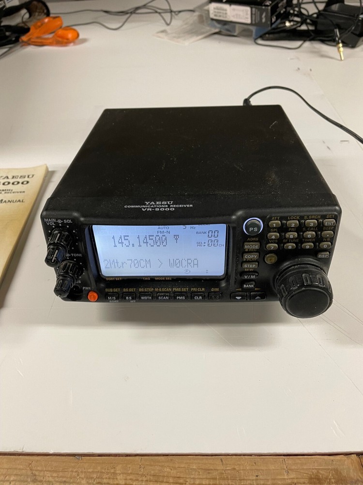 YAESU VR-5000 Communications Receiver