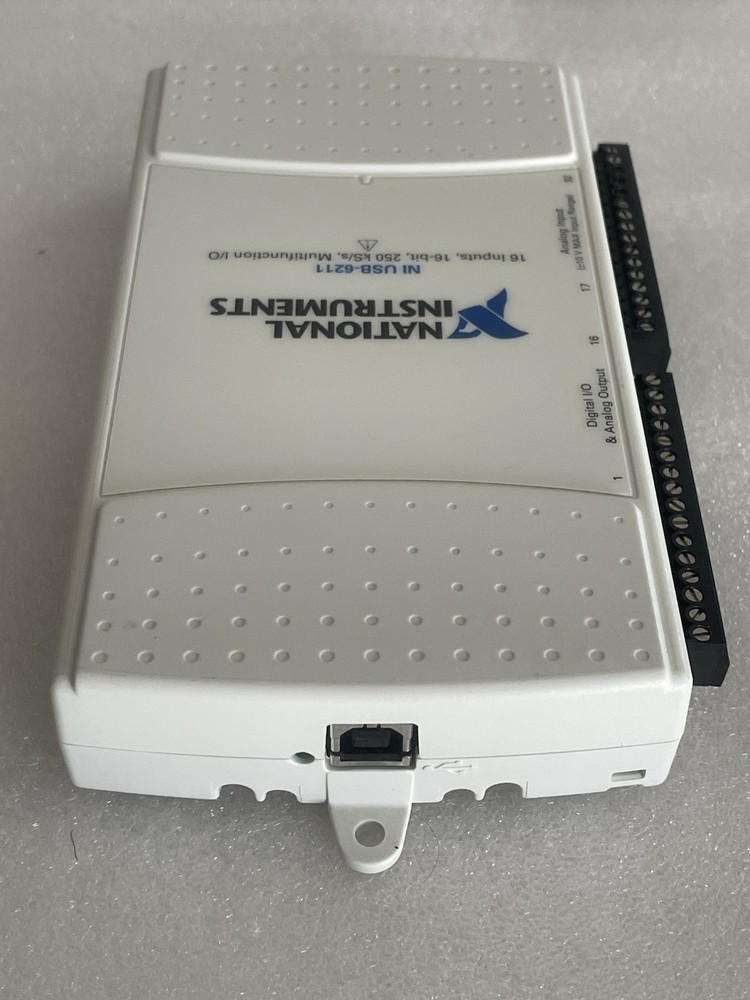 NATIONAL INSTRUMENTS NI USB-6211