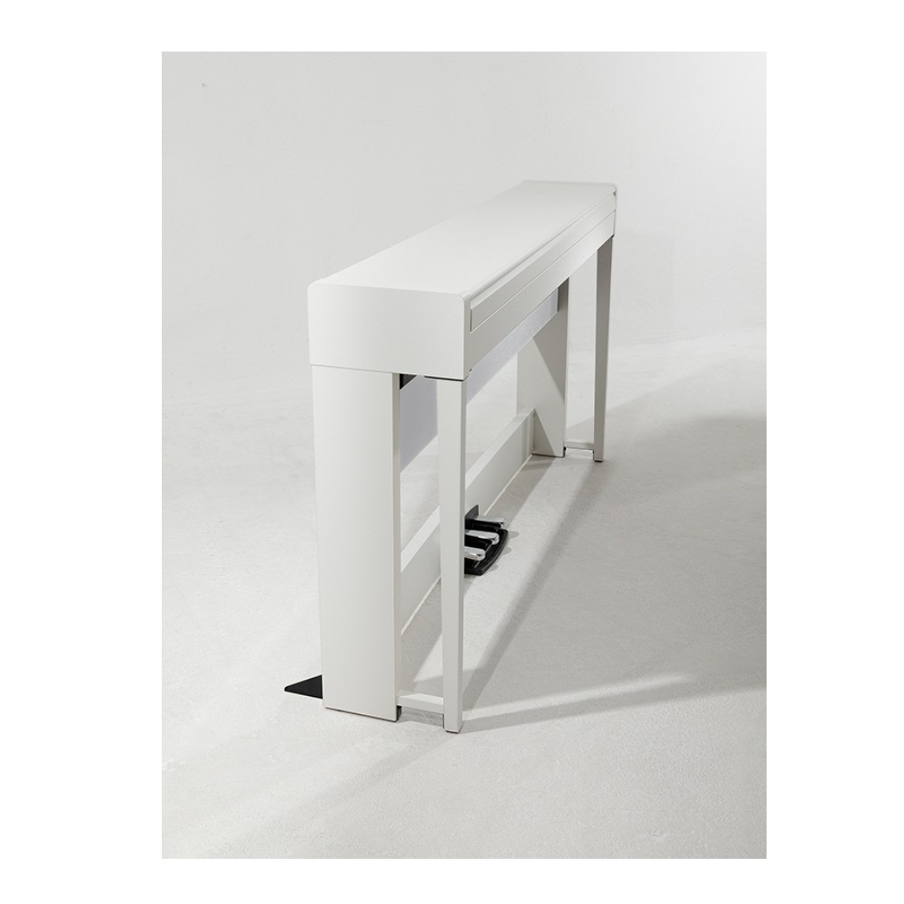 Korg C1 Digital Piano (White)