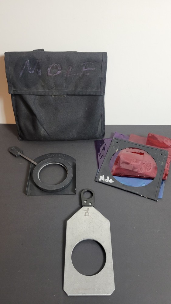 Mole Richardson Studio Light Gel Frame & Color Filter Holder Kit w/ Case