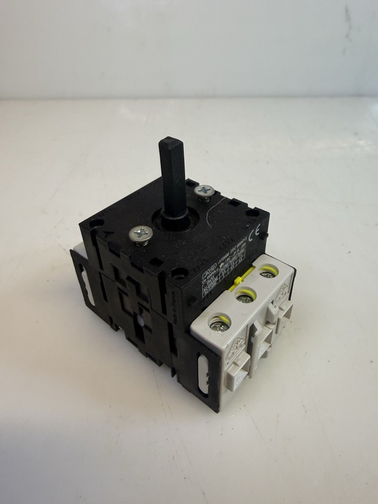 Baco Controls 172000 Disconnect Switch