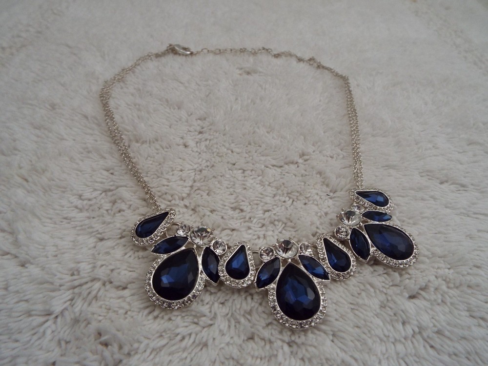 BELLA Silvertone Blue Rhinestone Scoop Necklace