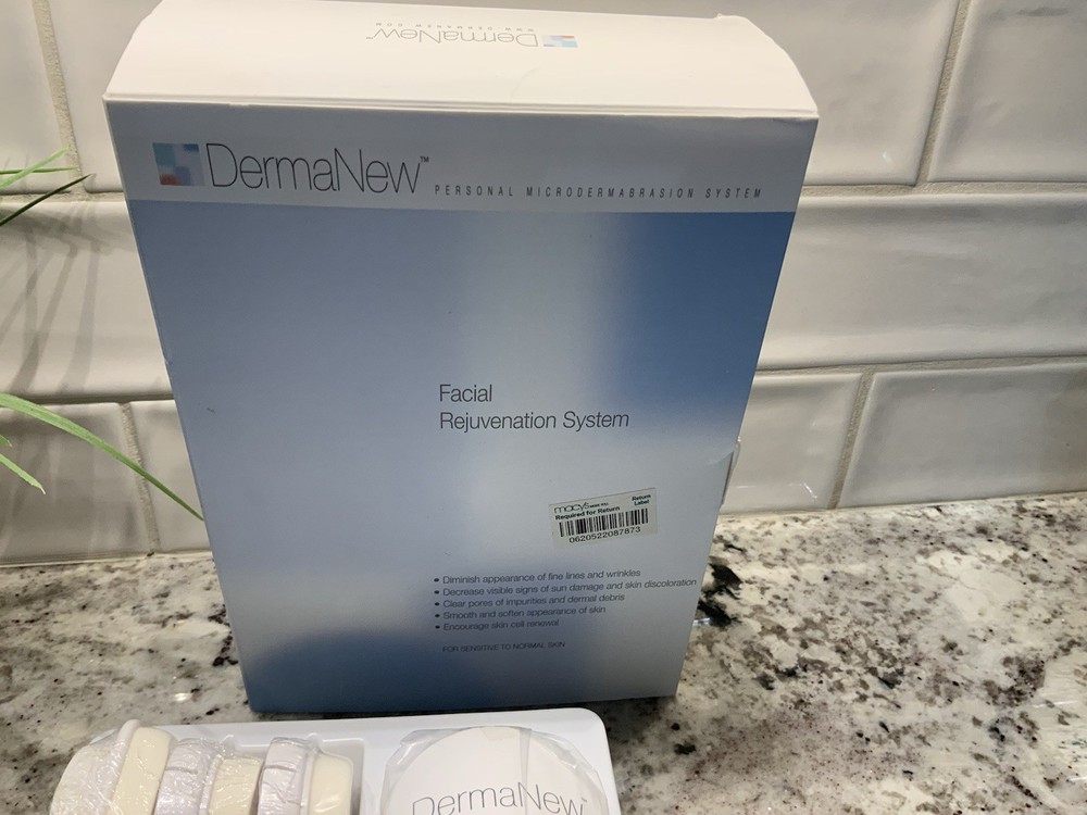 DermaNew Personal Microdermabrasion Device