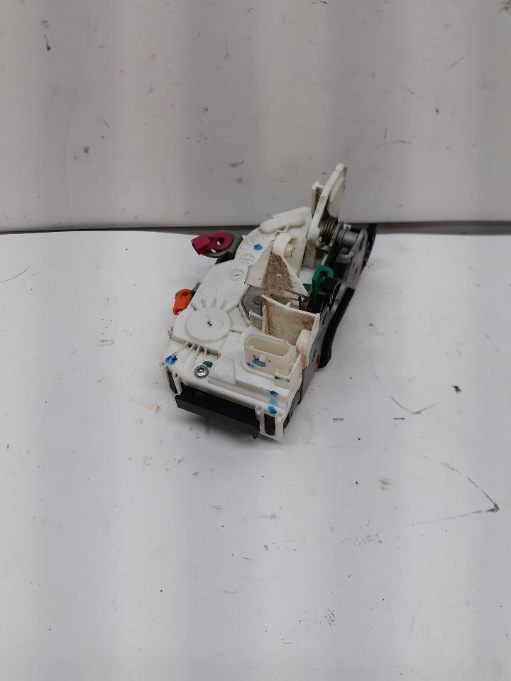 13-18 DODGE RAM 3500 DRIVERS LEFT FRONT DOOR ACTUATOR