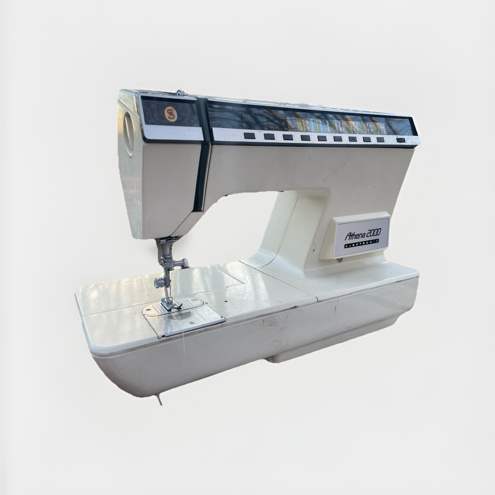 Singer Athena 2000 Sewing Machine Electronic Untested