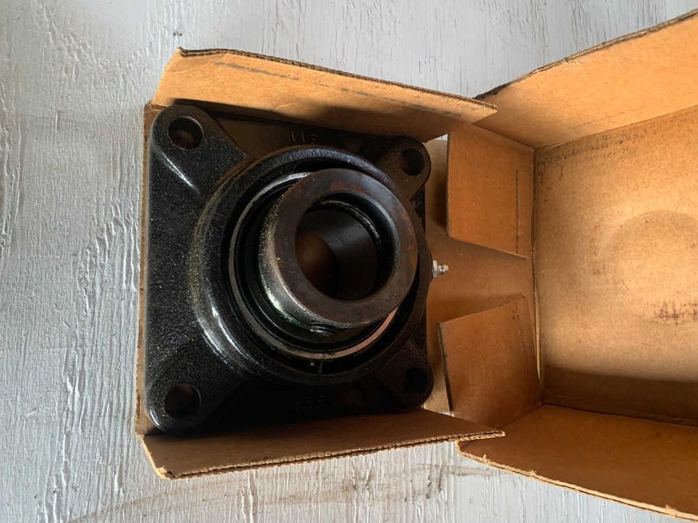 link-belt bearing 2” bore 4 bolt pillow block. 