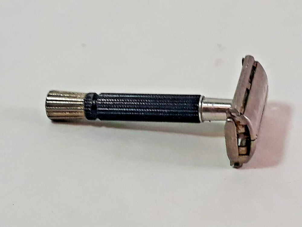Vintage Gillette Razor, Black Handle, Flair Tip