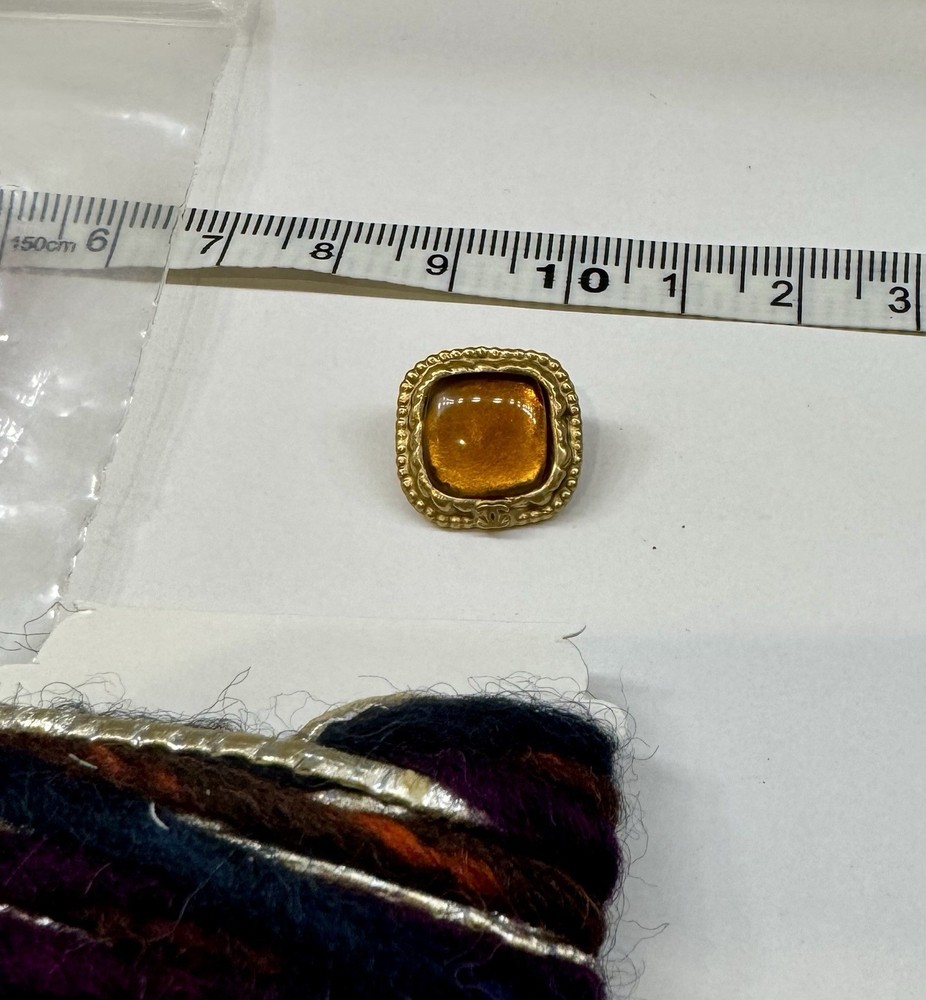 CHANEL Button & Yarn, Authentic from Boutique, MP357 Multicolor