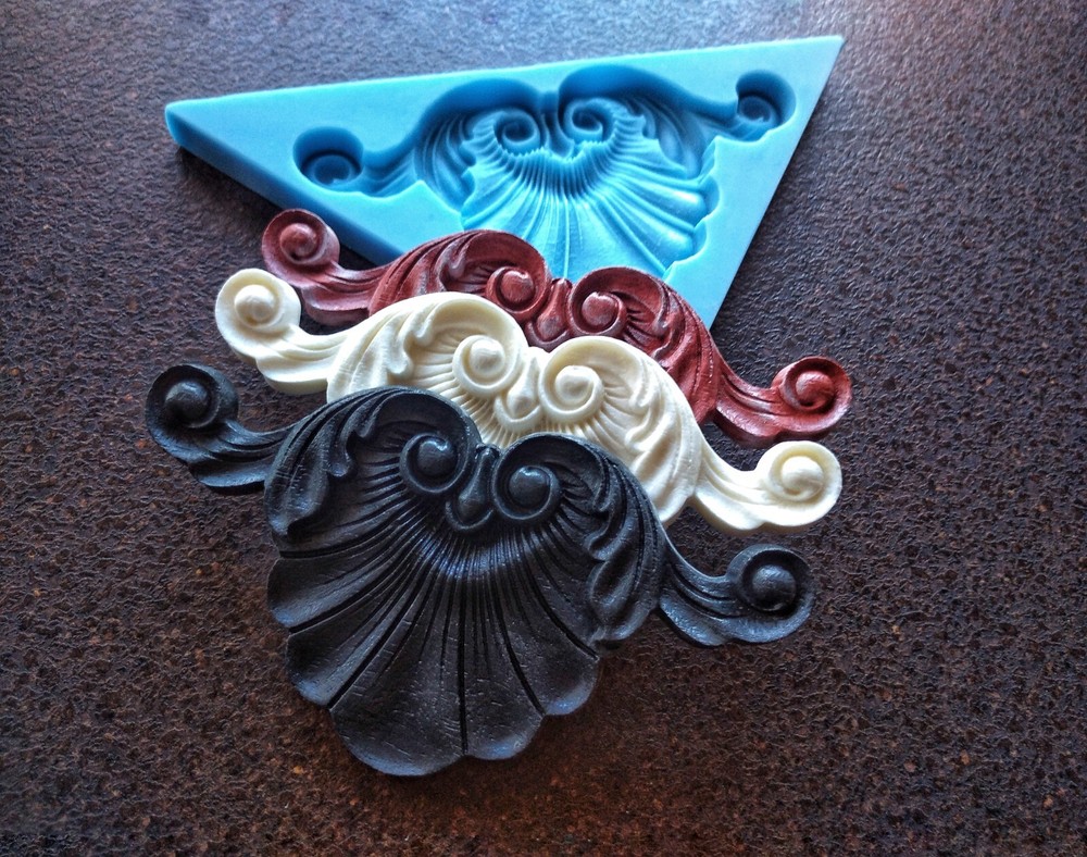 Silicone mold for Vintage Shell pediment 17 x 9 cm