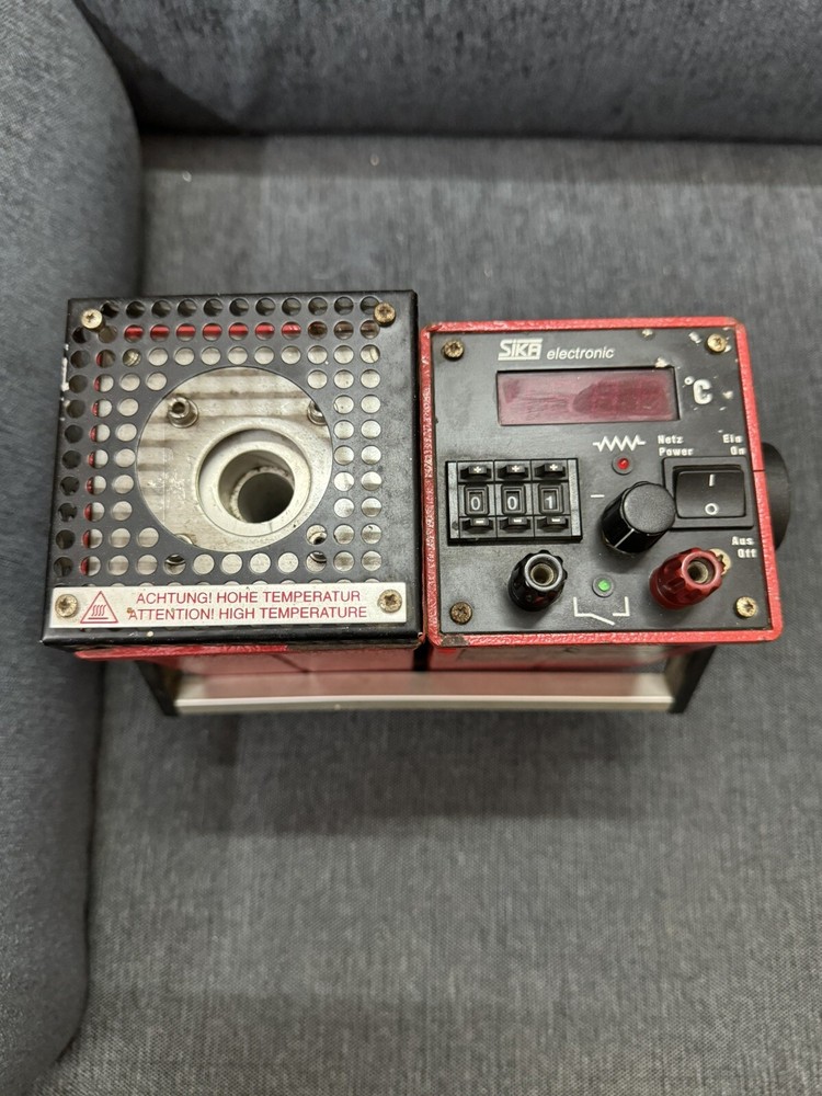 SIKA ELECTRONIC TP18200 TEMPERATURE CALIBRATOR