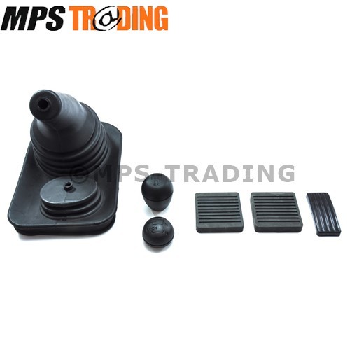 Defender Interior Freshen-up Kit Pedal Rubbers, Gaiter, Knobs BTR1698KIT-LT77