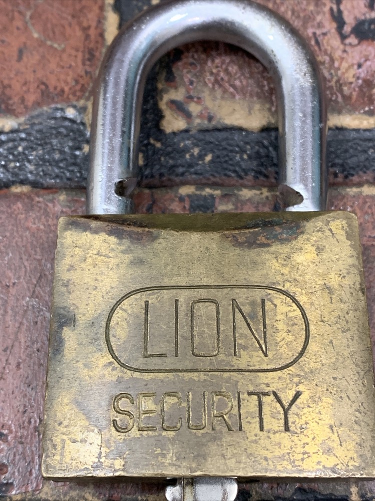 Top Security Padlock Heavy Duty Hardened Steel