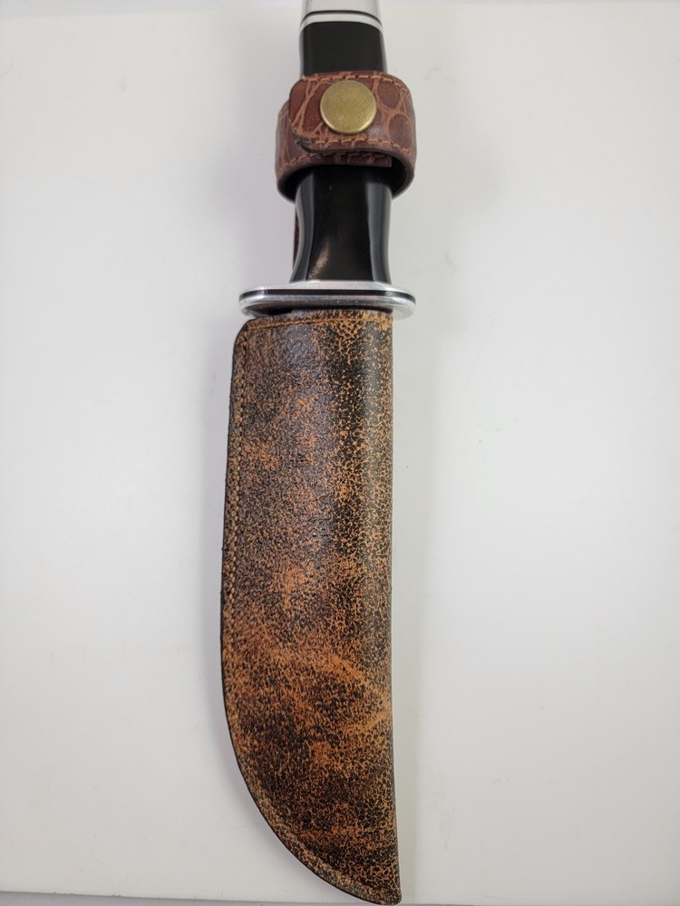 Buck Knives 119 Sheath Right Pull with Authentic Camp Fire BROWN Fine LEATHER