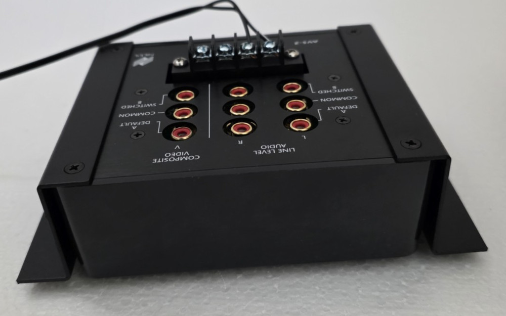 NILES AVS-2 Coltage Activated A-B Switch