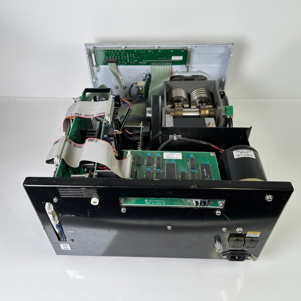 Shimadzu LC-8A HPLC Preparative Pump Chromatography