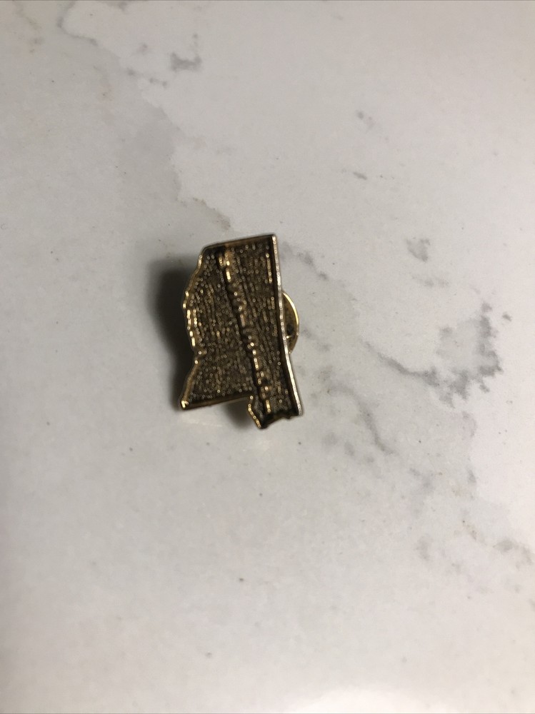 Mississippi State Map Lapel Pin