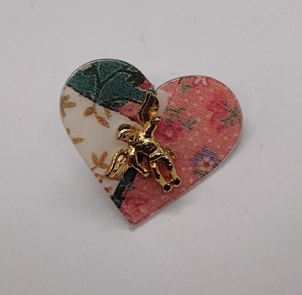 Small Angel Heart Lapel Pin