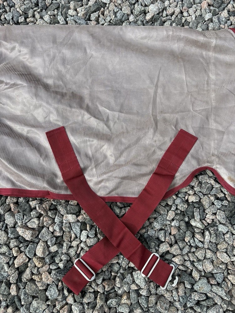 Measures 36” Mio Fly Sheet