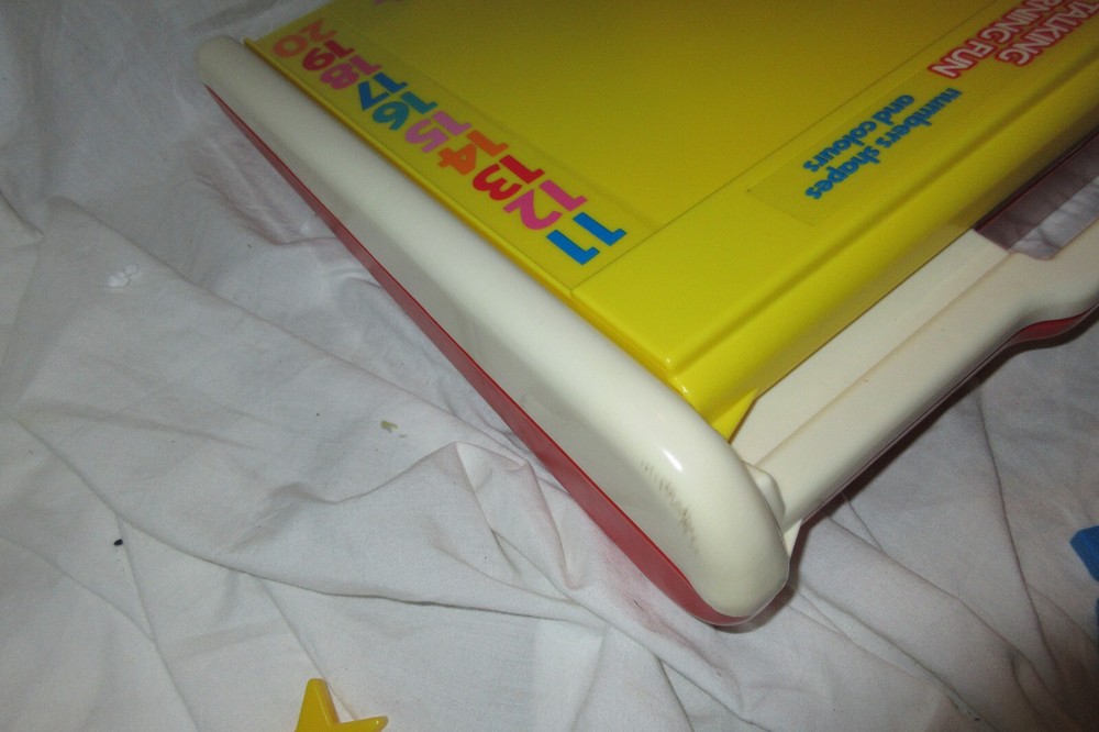 GRANDSTAND ELECTRONIC, TALKING LEARNING FUN, PRE-SCHOOL NUMBERS SHAPES 1989
