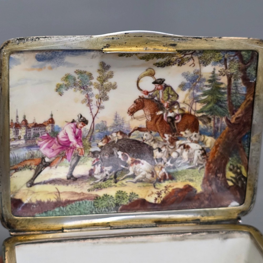 Very Fine Antique KPM table snuff box silver mount