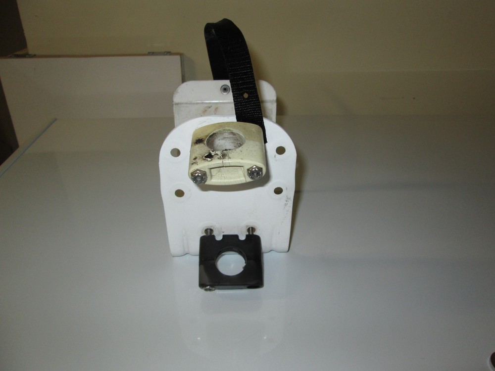 Rail Mount Horseshoe Buoy Bracket