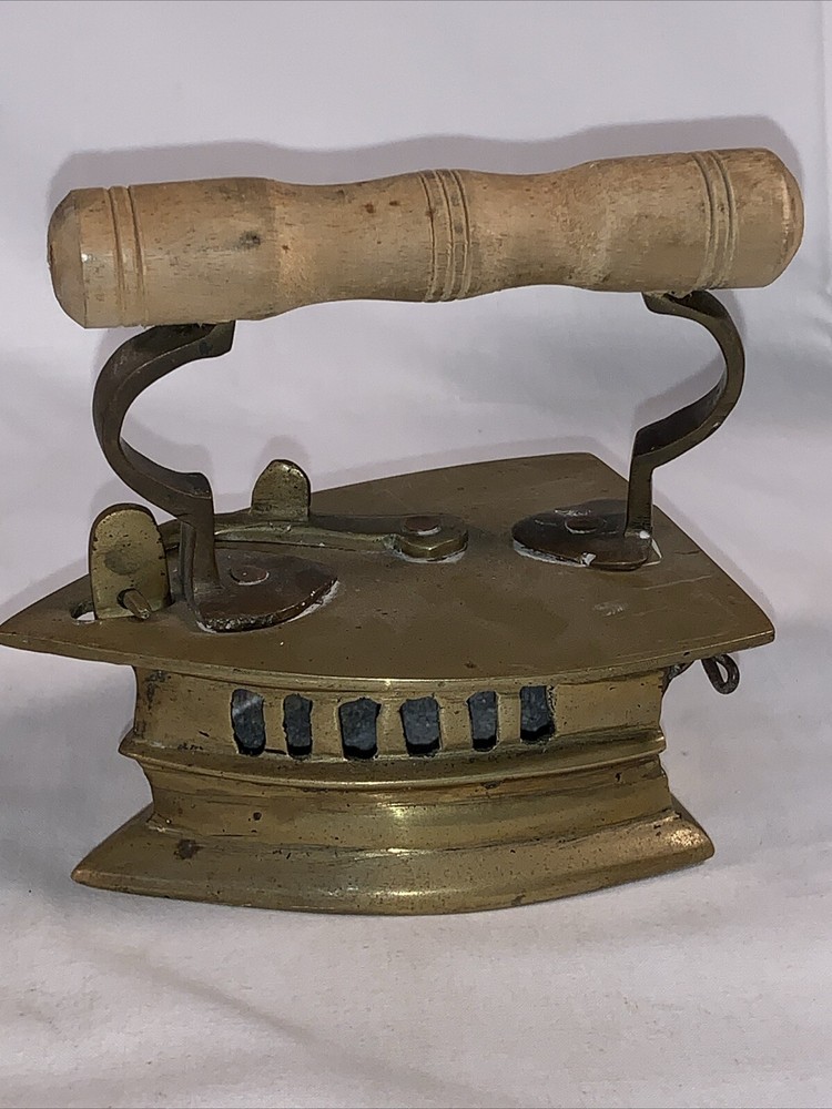 ANTIQUE SOLID BRASS COAL IRON 1800’s EXCELLENT CONDITION