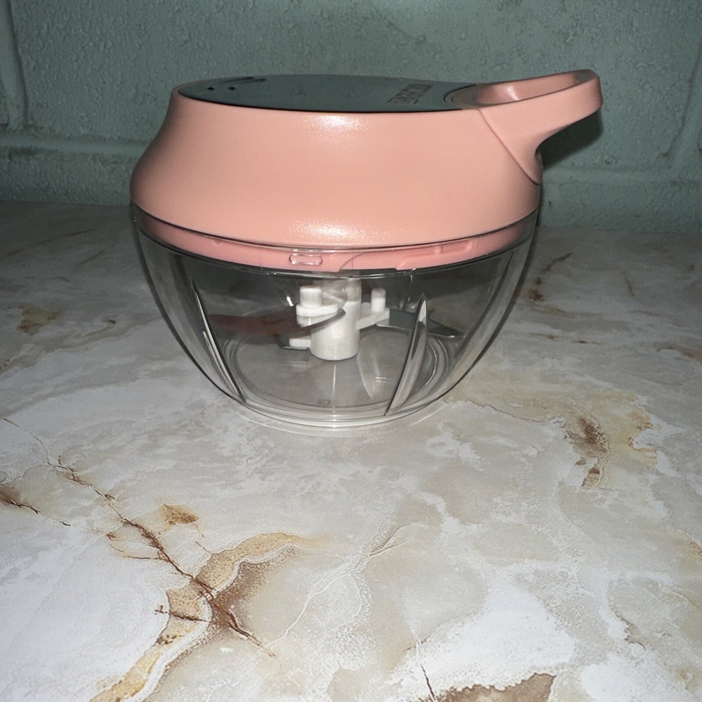 Kitchen HQ Pink Mini Chopper With Box