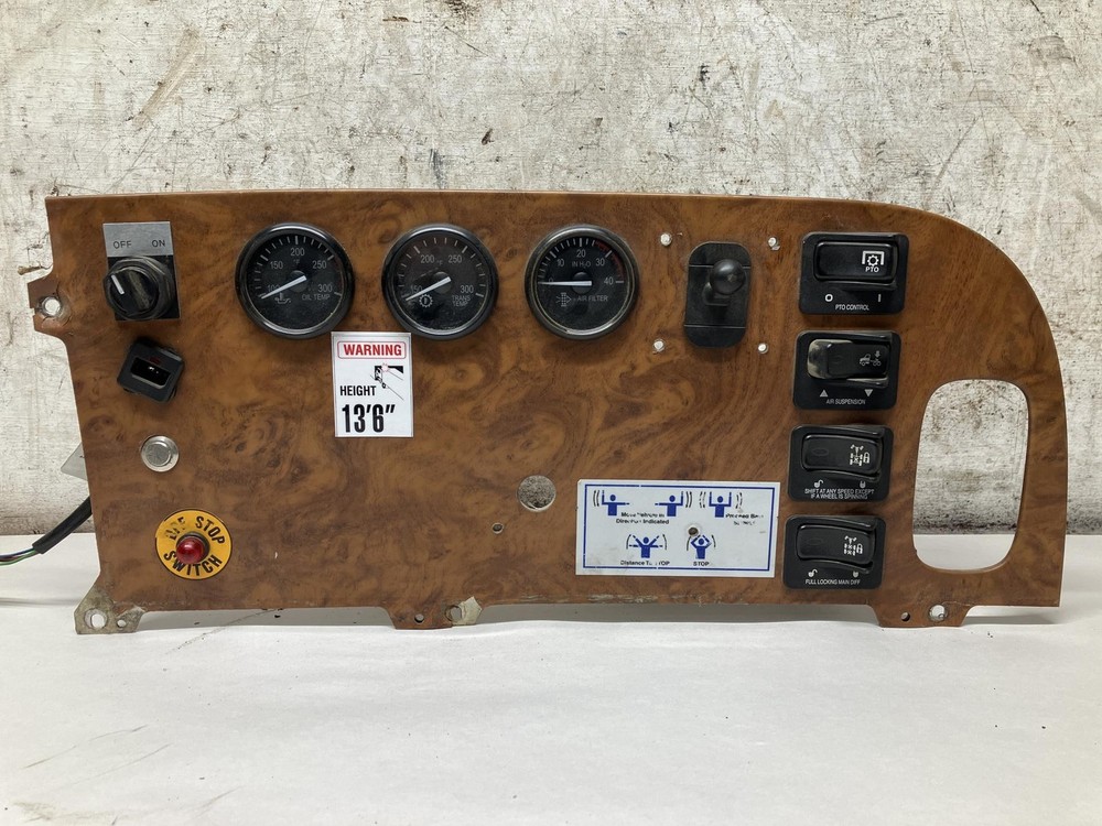 2008-2024 Peterbilt 367 GAUGE AND SWITCH Dash Panel - Used