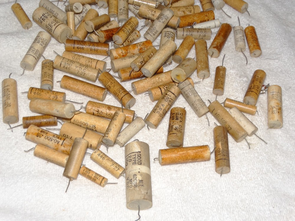 100 - Vintage 1950's Ceramic Capacitor Pulls 100-150-200 vdc #17