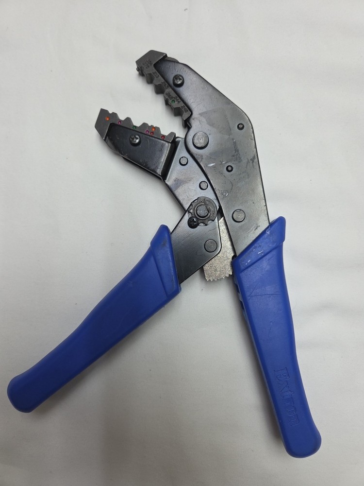 Extron CTU 300 Coax Crimp Termination Tool