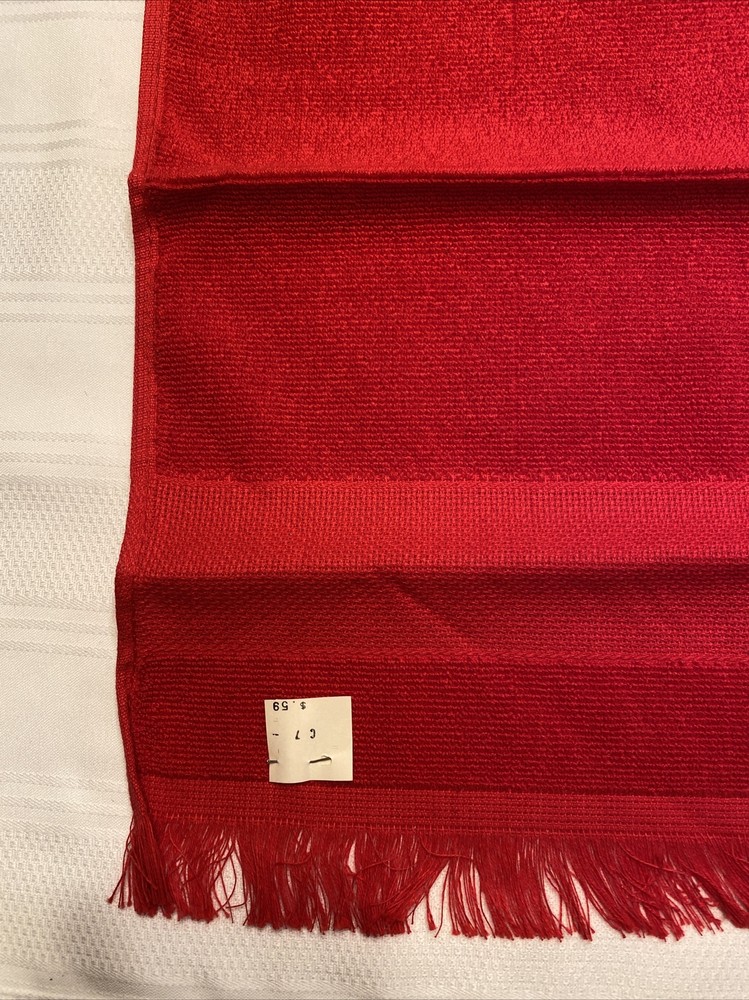 Cross Stitch Fingertip Towel Red