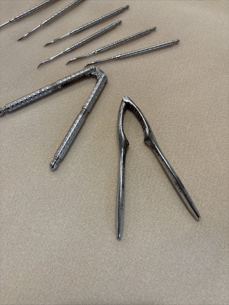 Vintage HMQ Hand Held Nutcrackers Nut Shellfish Cracker With 6 Picks