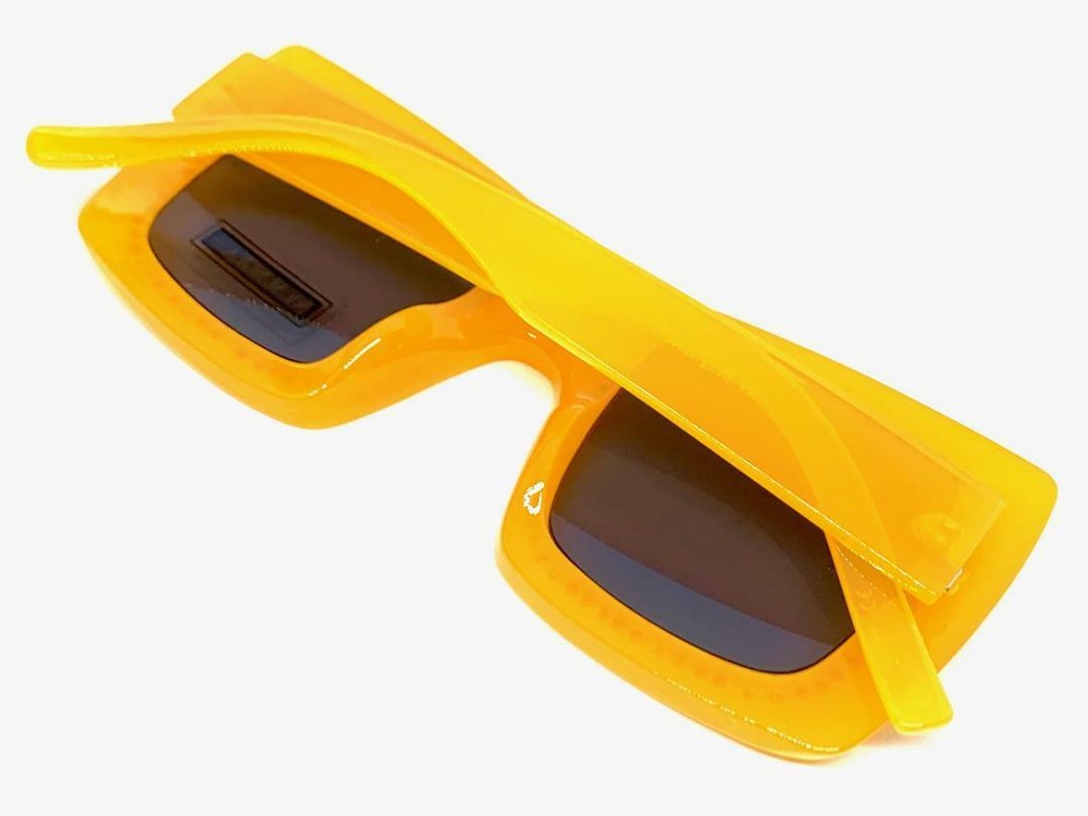 EXAGGERATED Classy Modern Retro Style SUNGLASSES Square Funky Bling Peach Frame