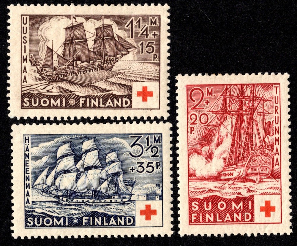 Finland Scott B24-B26 Unused hinged.